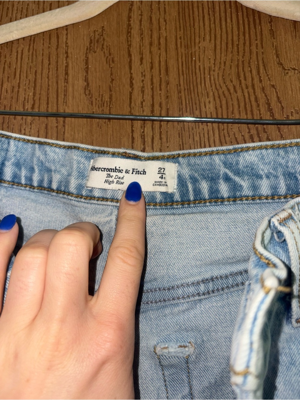 Abercrombie Light Blue Ripped Jeans - Picture 3 of 3